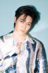 贊多亮相《智族GQ》年度人物盛典 上天入海盡展“瘋”姿 (12)