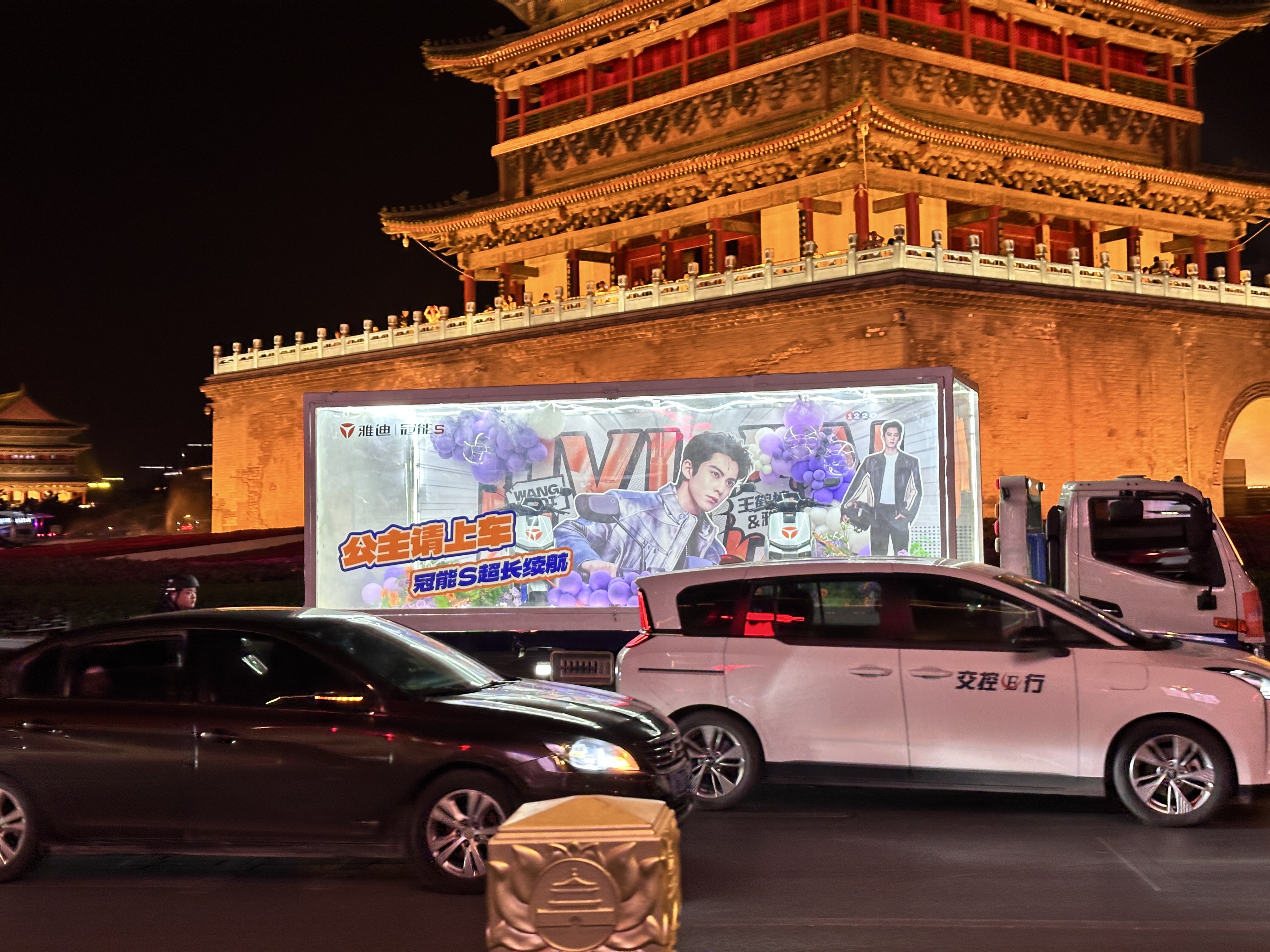 箱車夜景.jpg